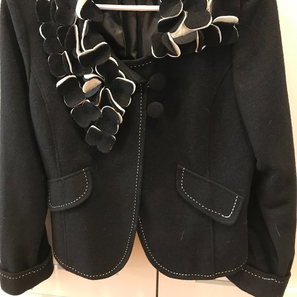 Ladies Wool Asymmetrical collar Blazer - Picture 2 of 7